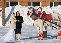 Зимняя свадьба на природе в русском стиле